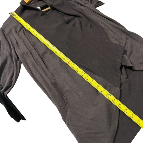 Athleta Pranayama Restore Wrap Women Size XS Gray Open Front Draped - Picture 10 of 10